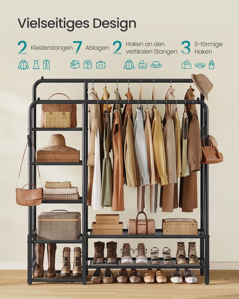 Offener Kleiderschrank mit Metallrahmen und mehreren Ebenen