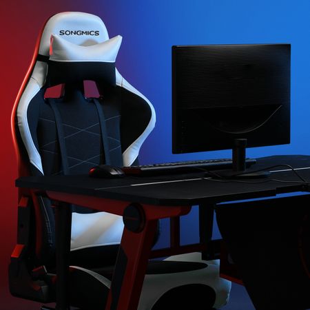 9. Bild von Gamingstuhl mit Fußstütze