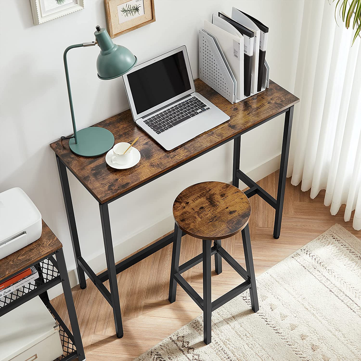 Baro kėdžių rinkinys