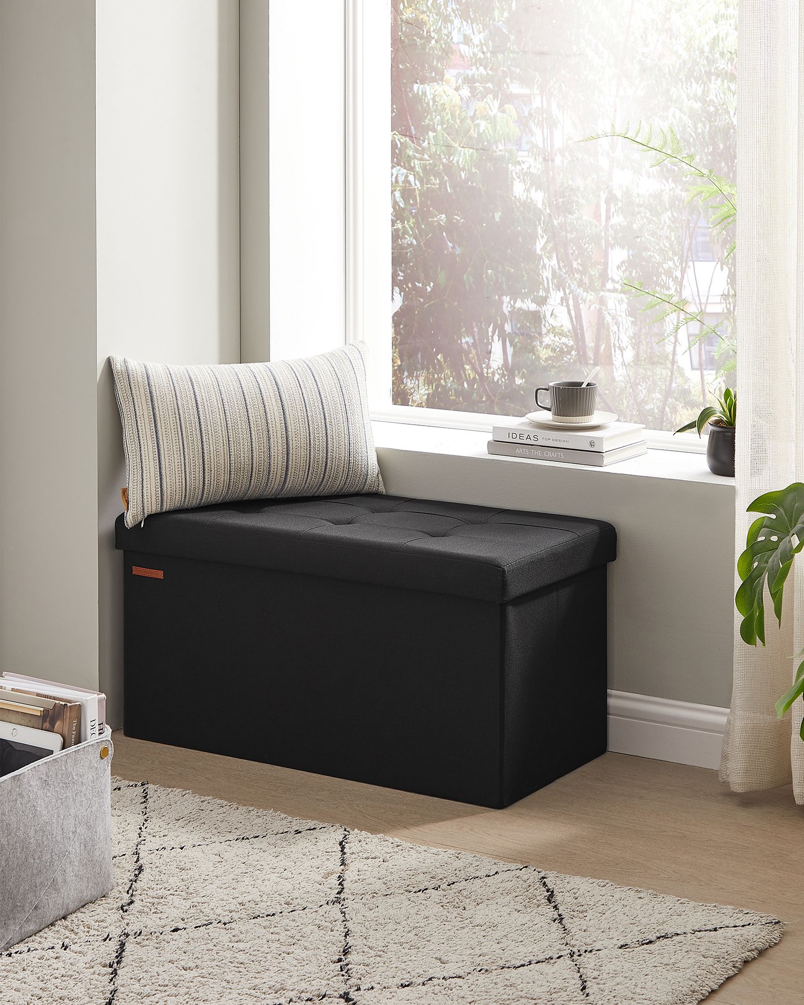 Sulankstomas suolas su daiktadėže