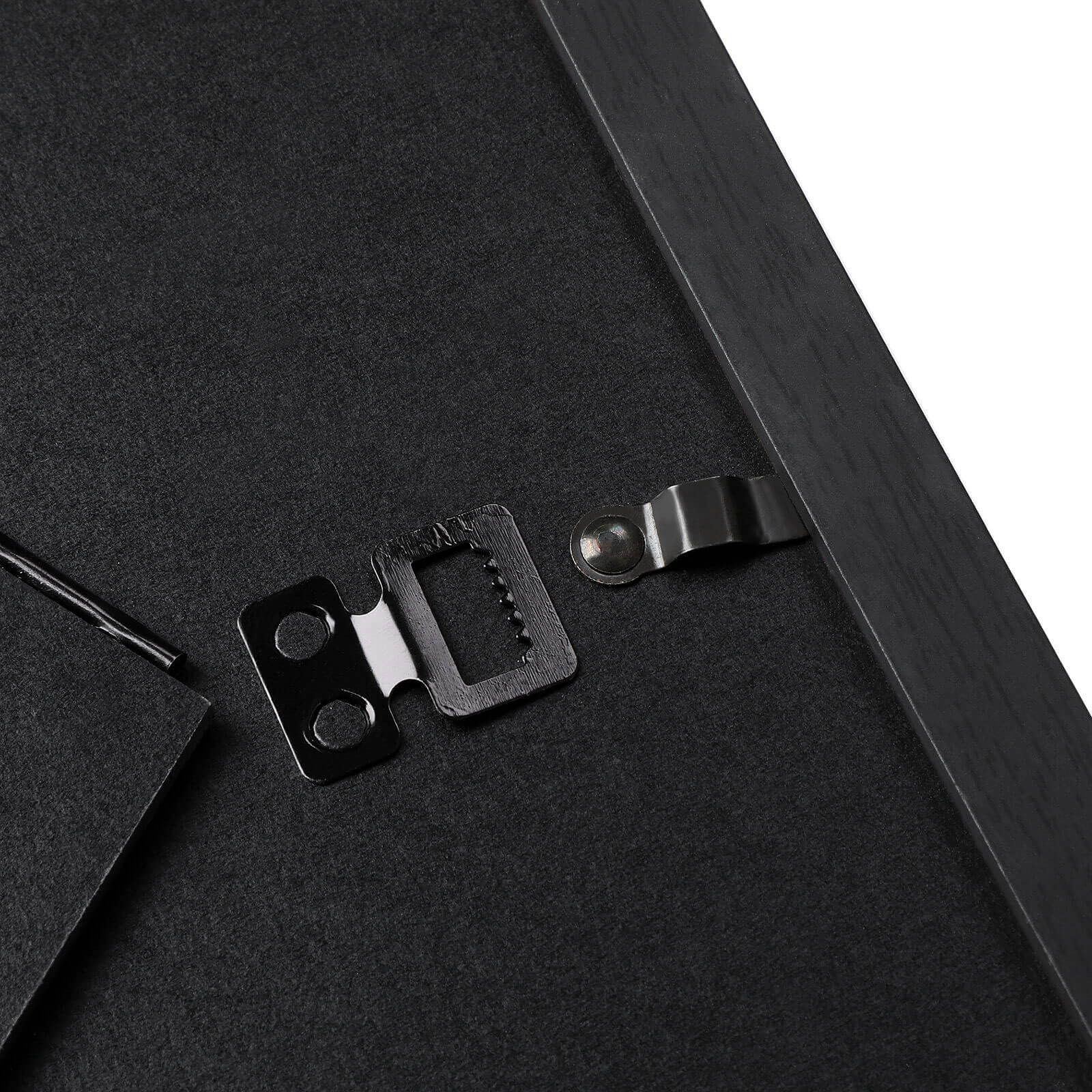 Nuotraukų rėmeliai ant sienos